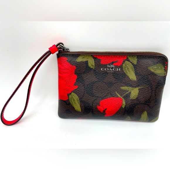 Coach Handbags - COACH Camo Rose F26291 Corner Zip Wristlet Wallet